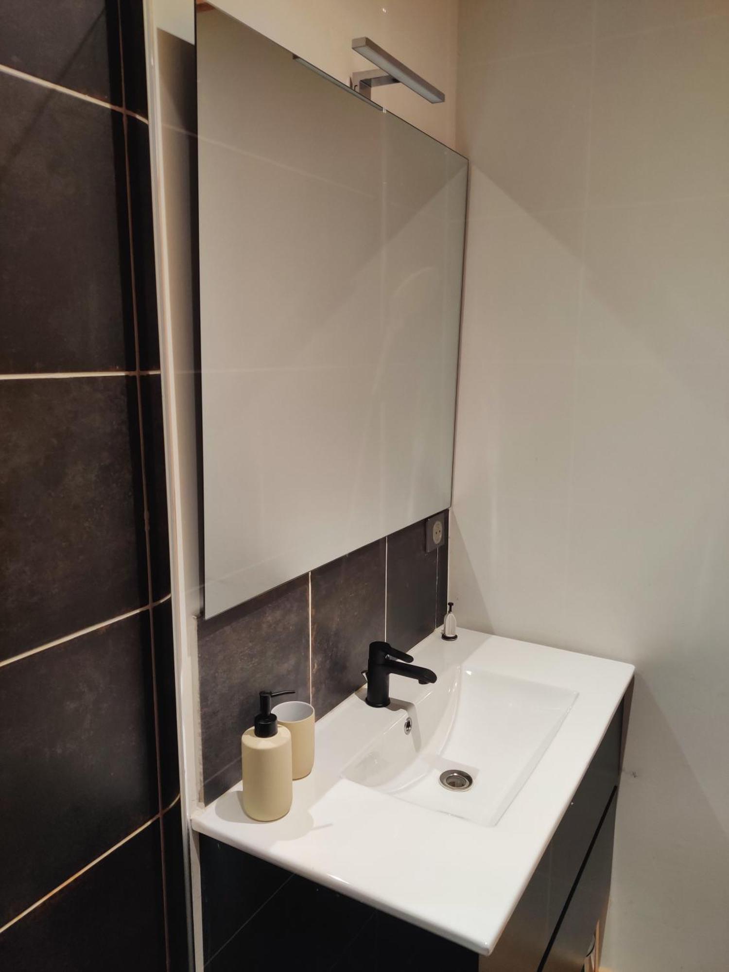 לאנסלבור-מון-סני L'Appartement Montagnard D'Estelle 4-6 Personnes מראה חיצוני תמונה